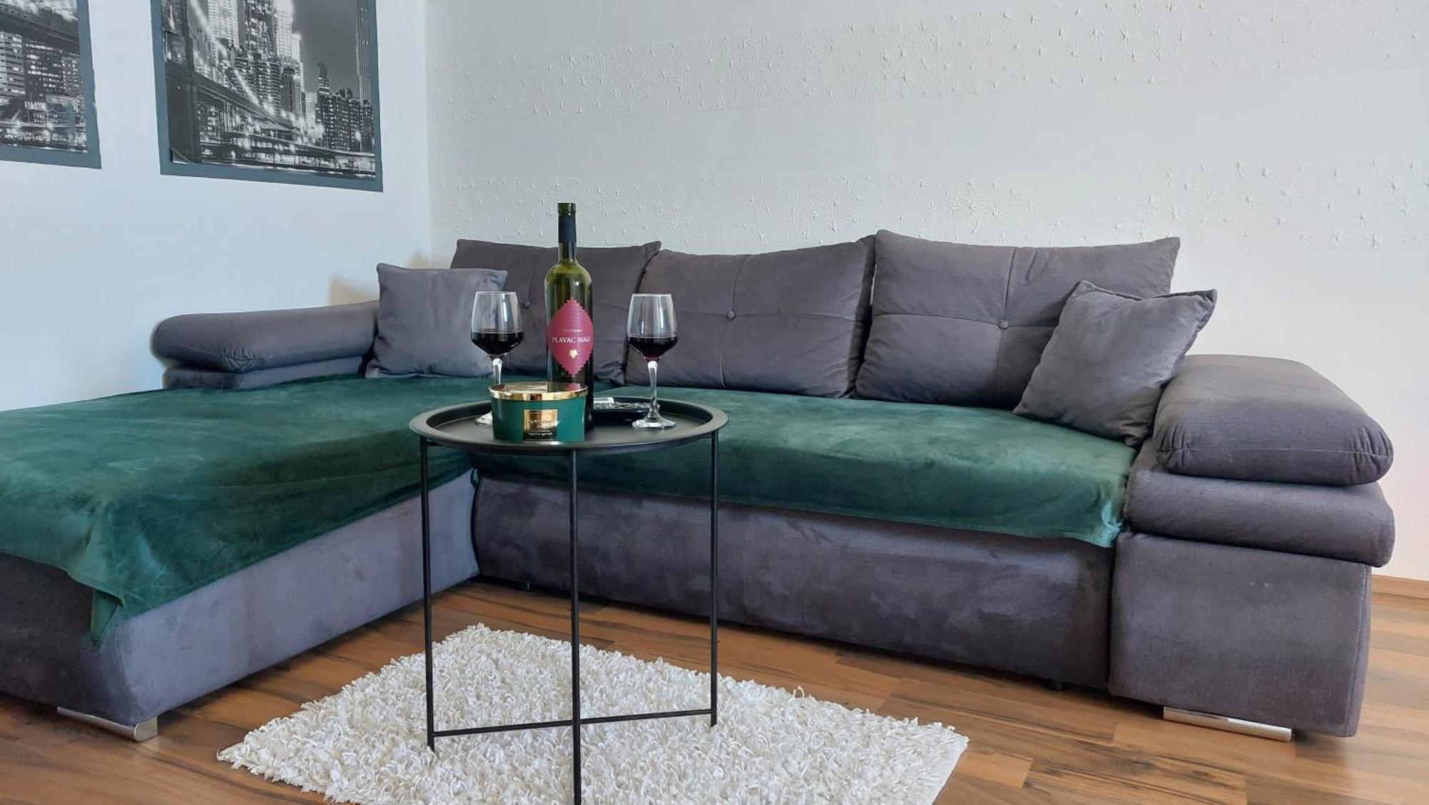 Apartment Zana Pirovac Extérieur photo